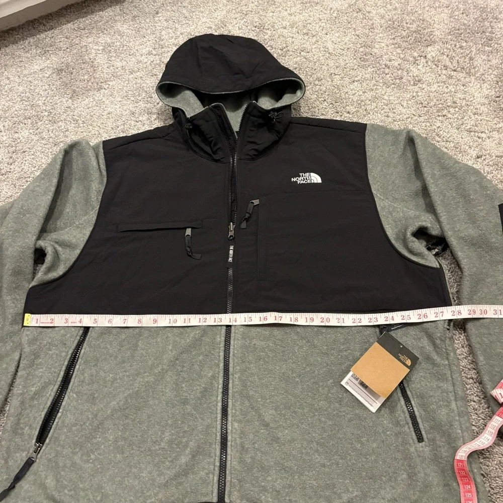 The North Face wash items