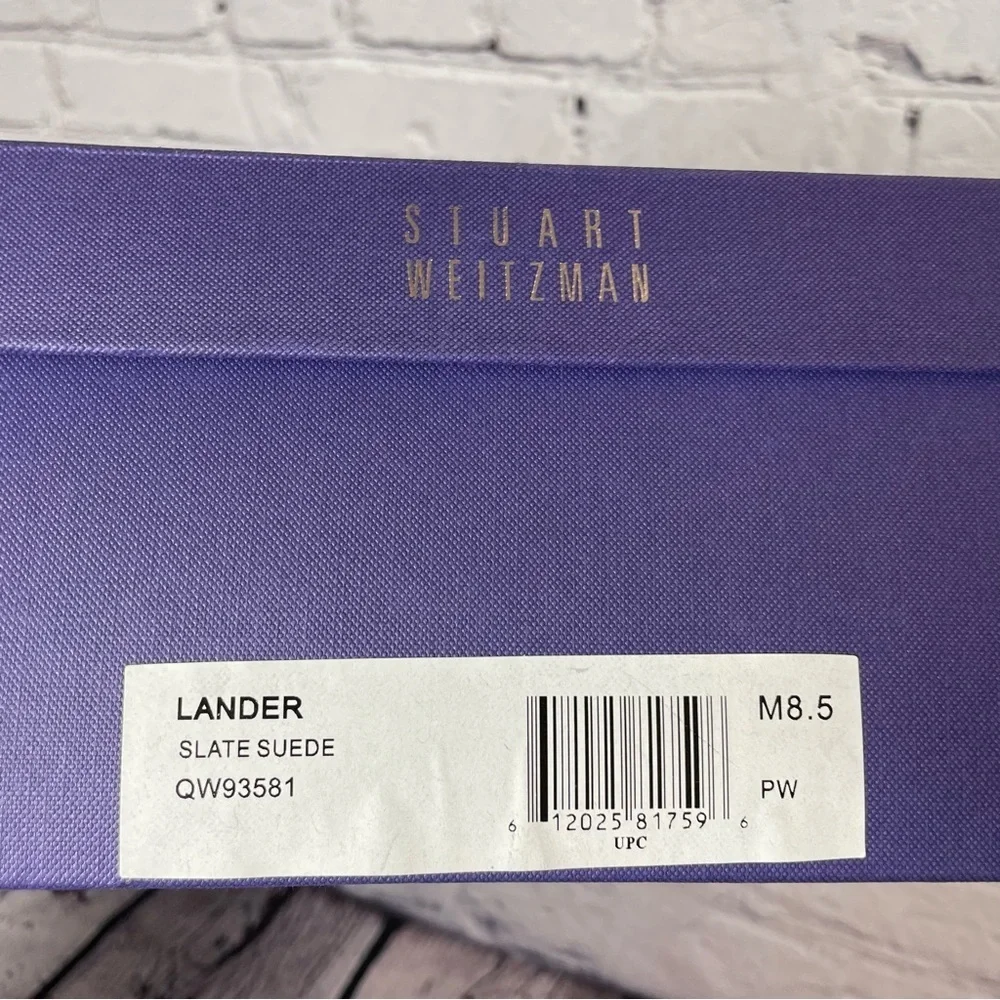 Stuart Weitzman iconic pull