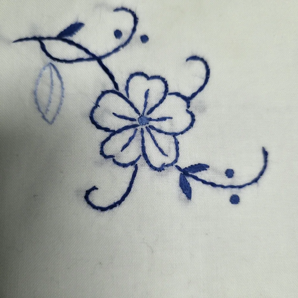 N/A unique floral