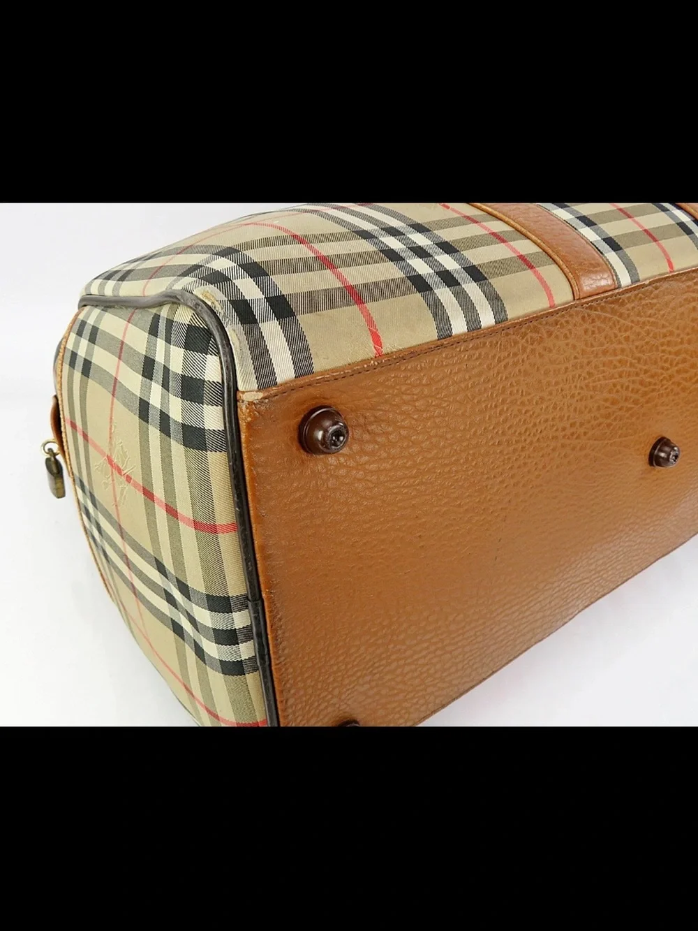 Burberry iconic check