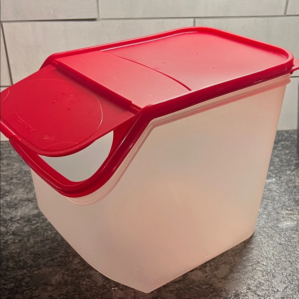Tupperware organize your
