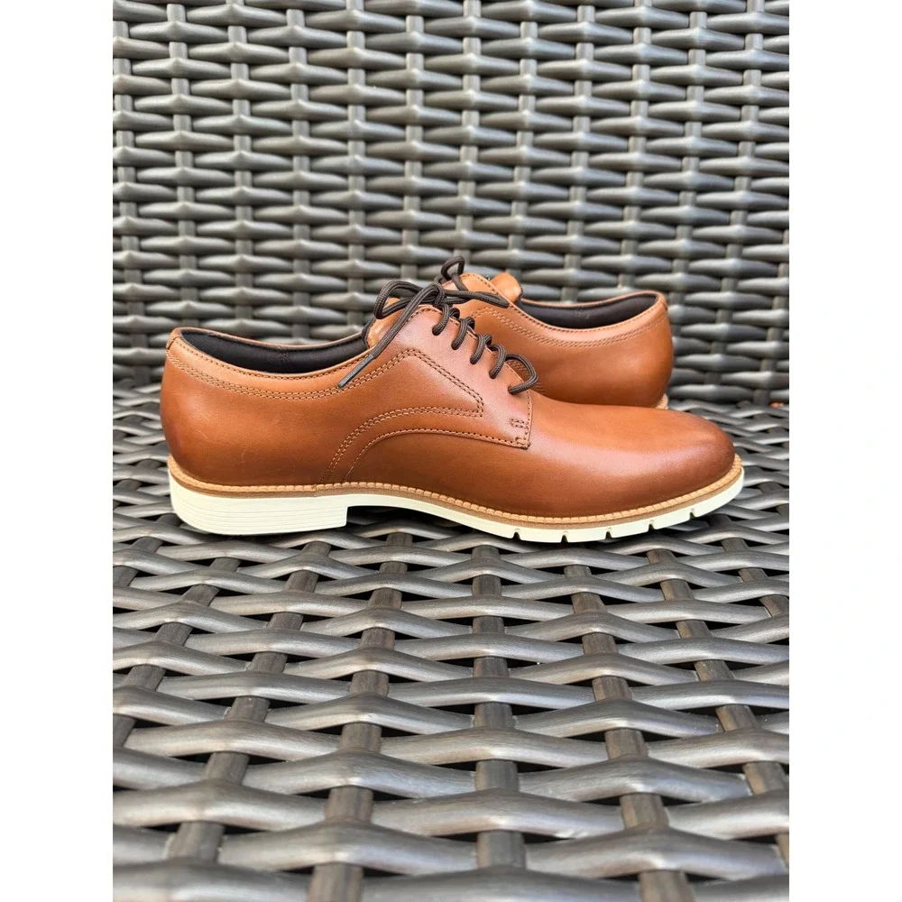 Cole Haan Mens FlexGrand 360 Tan Leather Plain Toe Derby Shoes Size 10M New