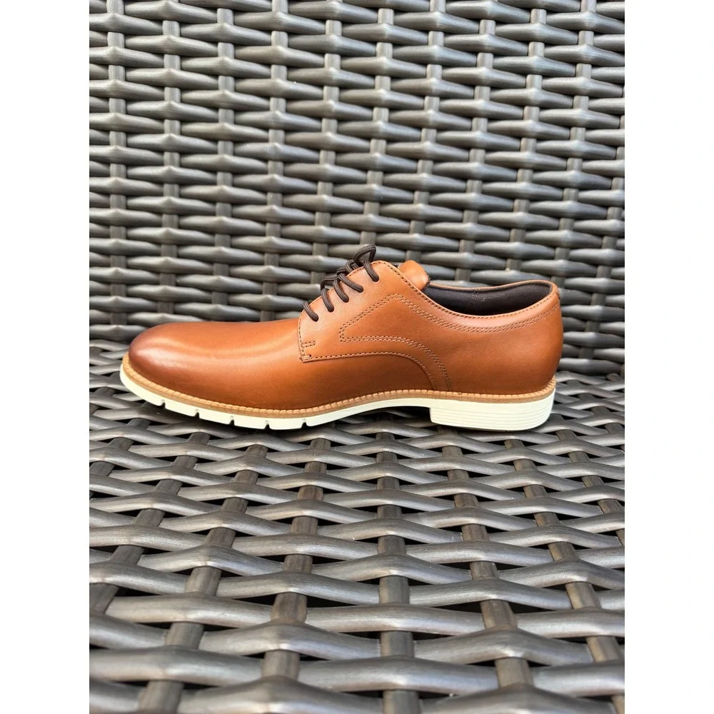 Cole Haan Mens FlexGrand 360 Tan Leather Plain Toe Derby Shoes Size 10M New