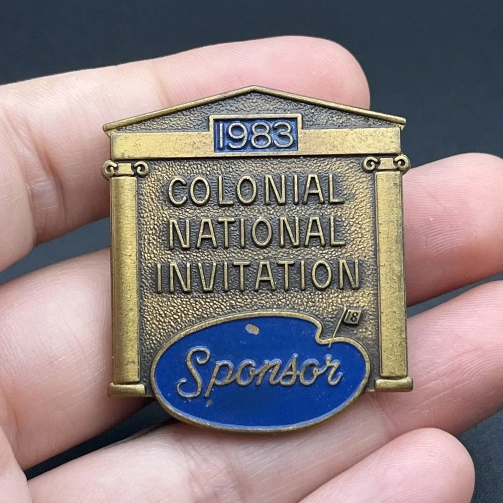 1983 Colonial National Invitation‎ PGA Golf Sponsor Badge Pin