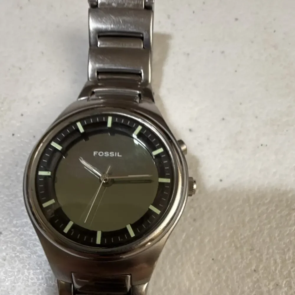 Fossil up sale