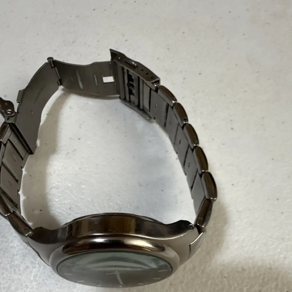 Fossil up sale