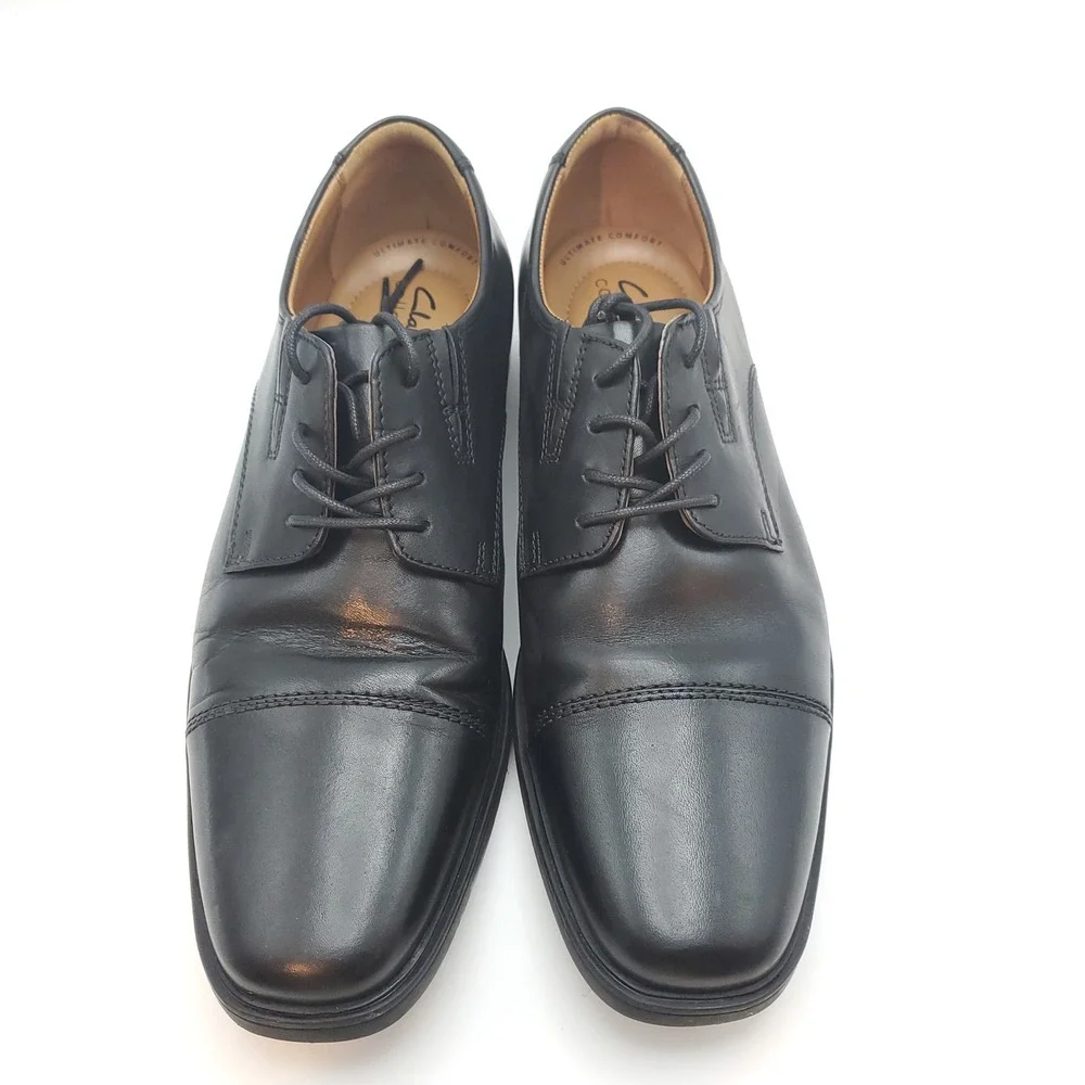 Clarks good used