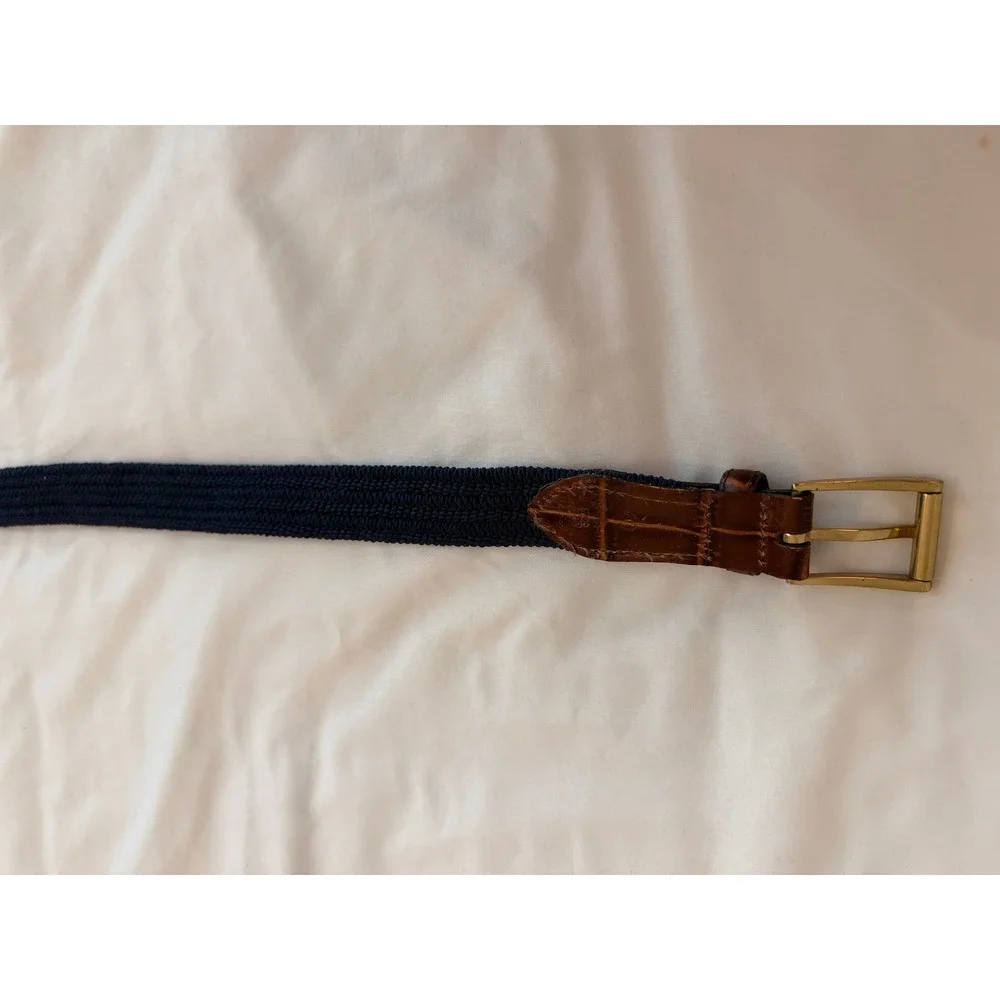 N/A woven stretch