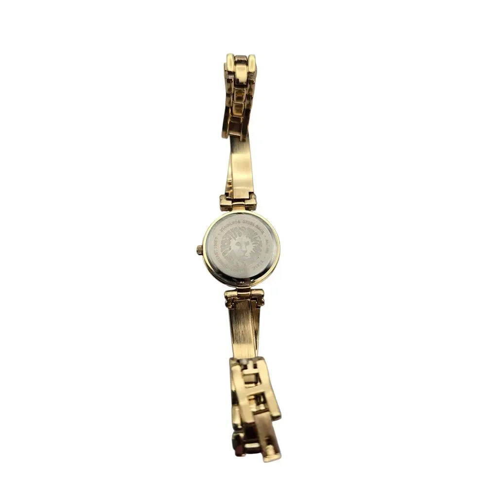Anne Klein anne klein