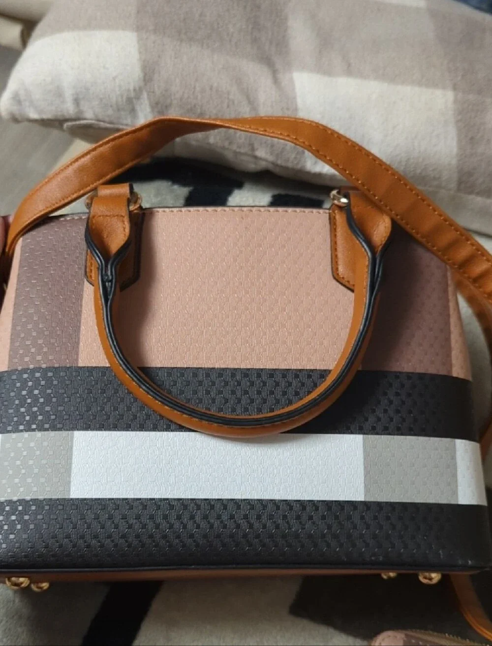 N/A stylish women’s