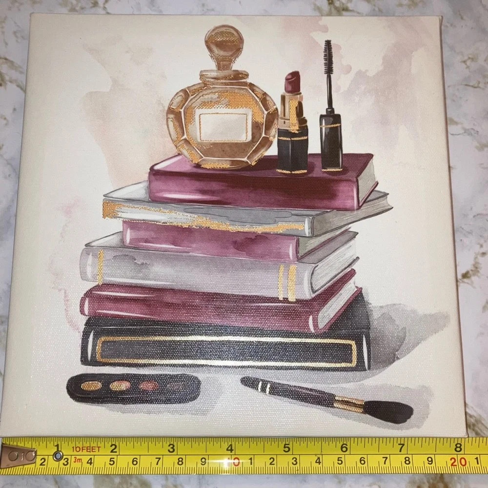 Source Unknown makeup books