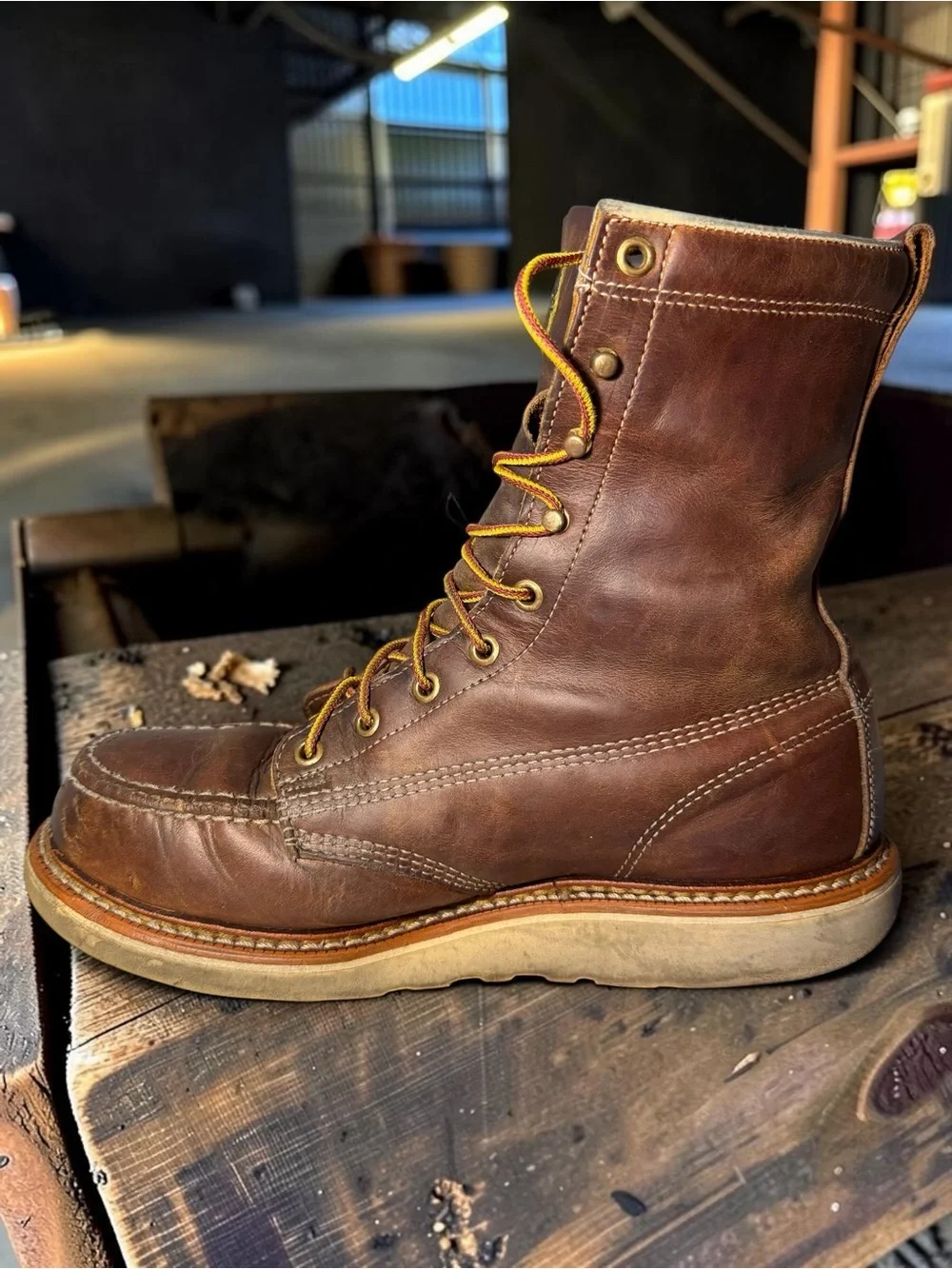 thorogood brown leather