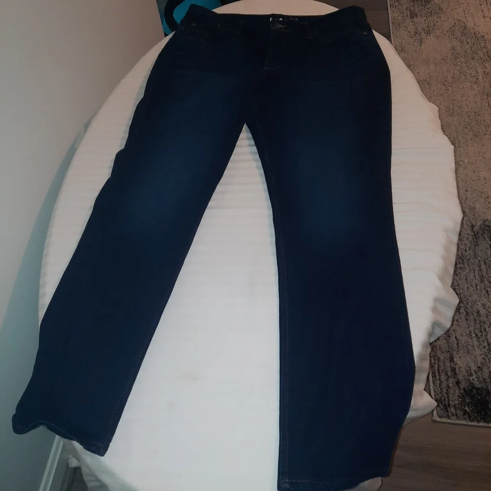 Lee darkwash jeans