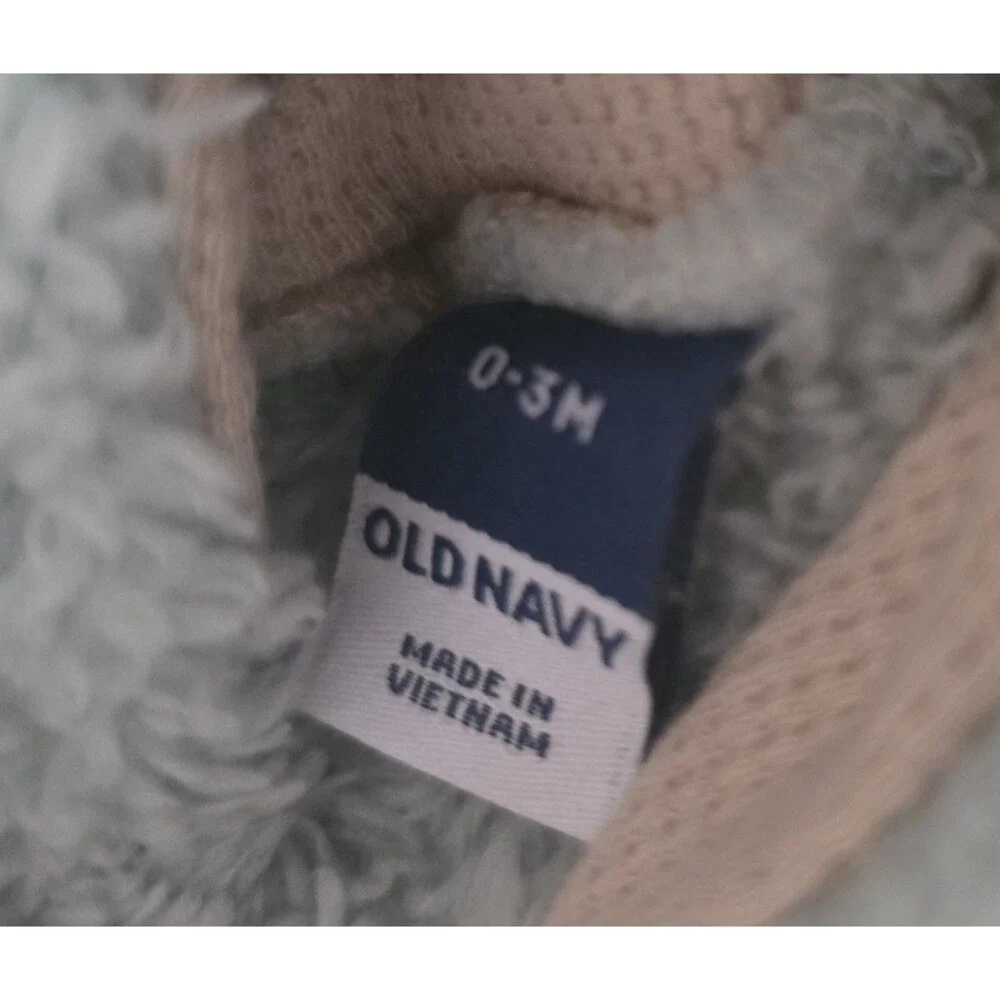 Old Navy listing one