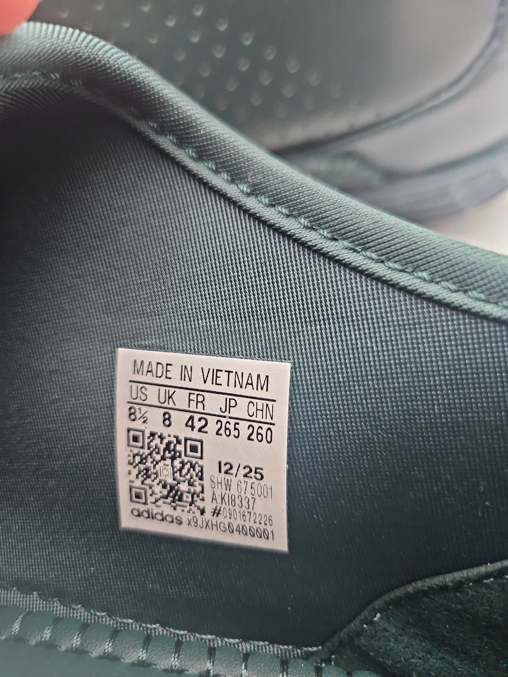adidas sleek slip