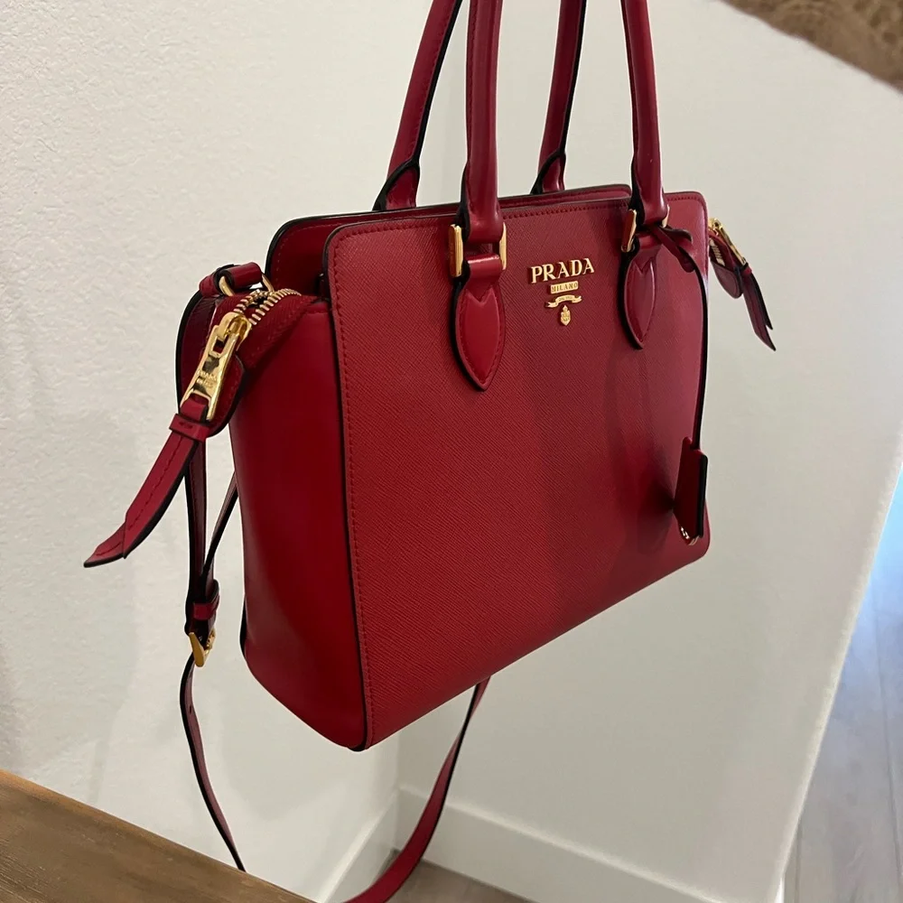 N/A beautiful prada