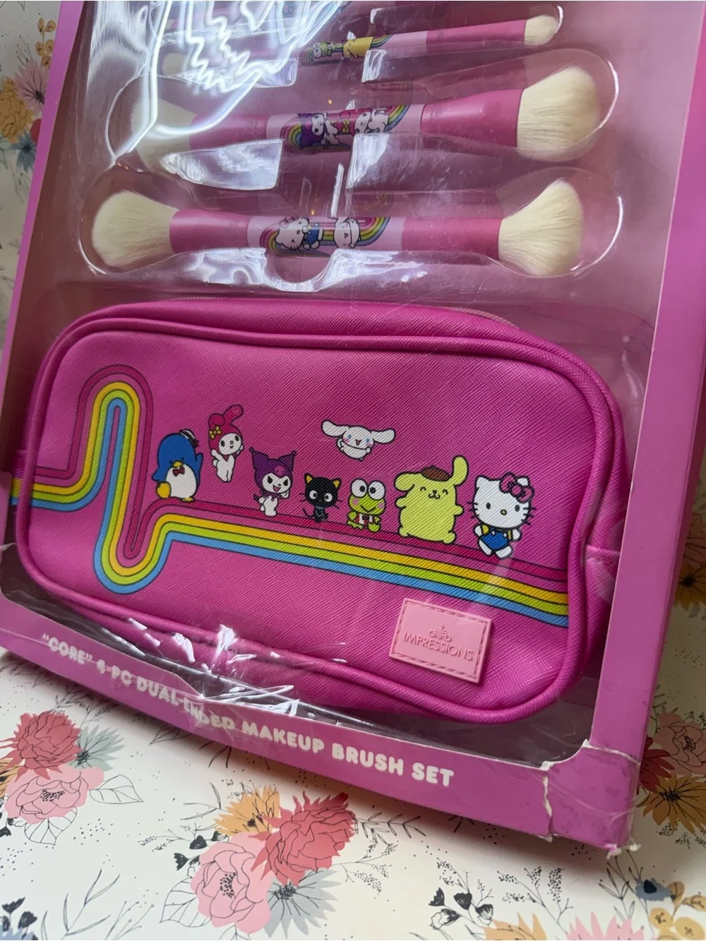 Hello Kitty hello kitty
