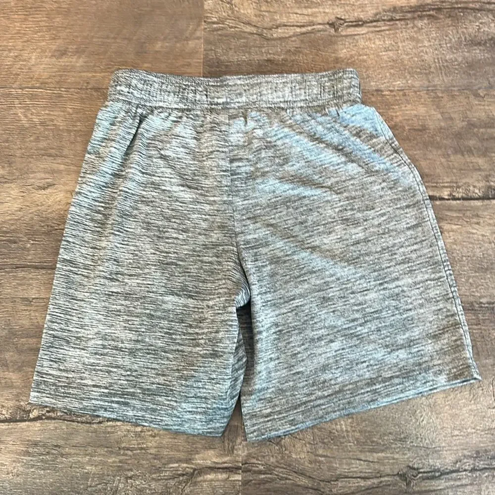 Under Armour excellent pre