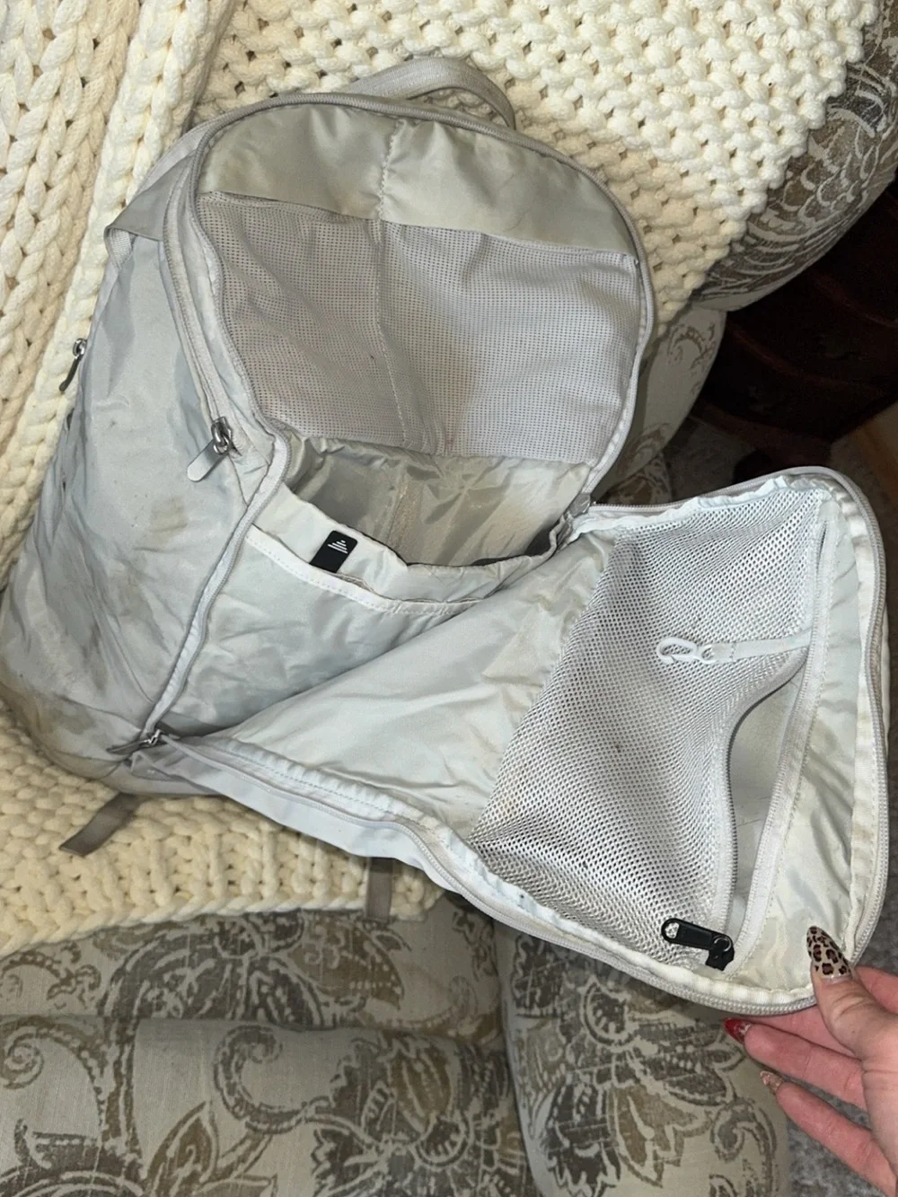 The North Face light gray