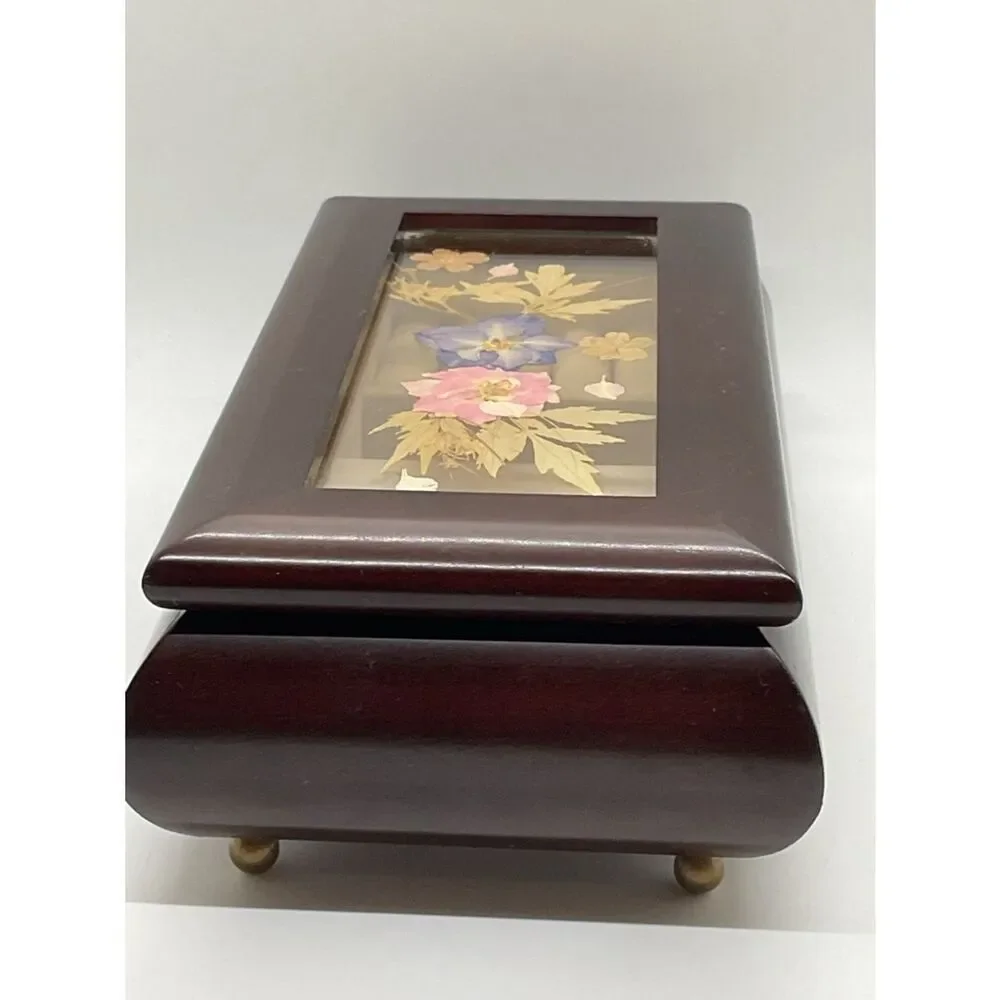 The Bombay Company elegant wooden