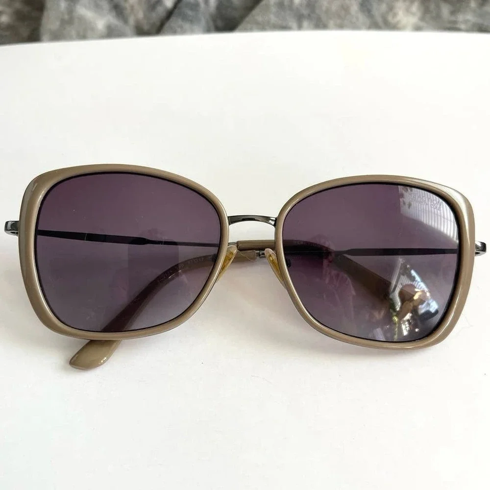 Kenneth Cole Reaction vintage kenneth