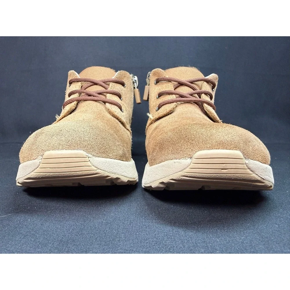 UGG step into