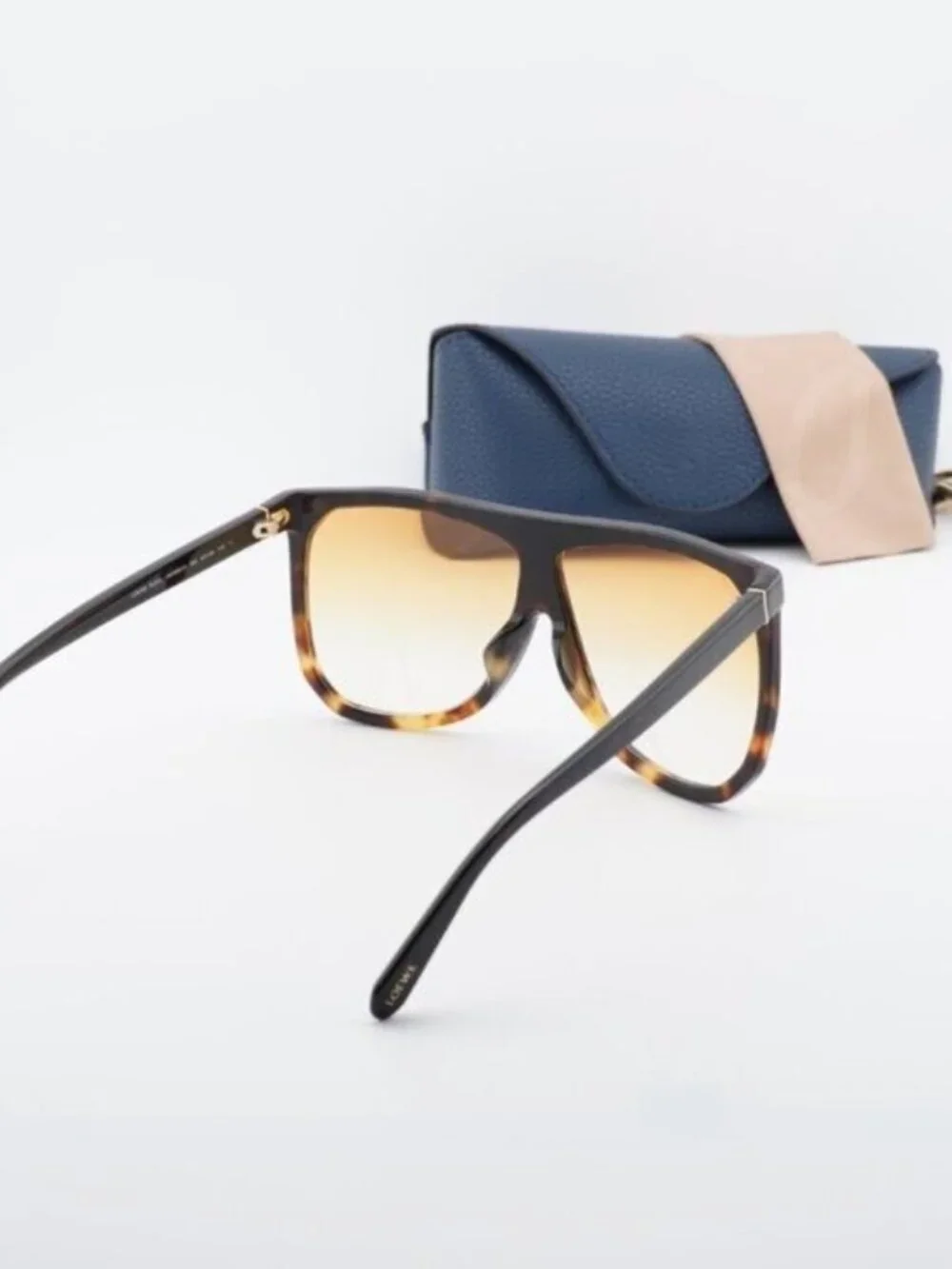 Loewe price professional all
