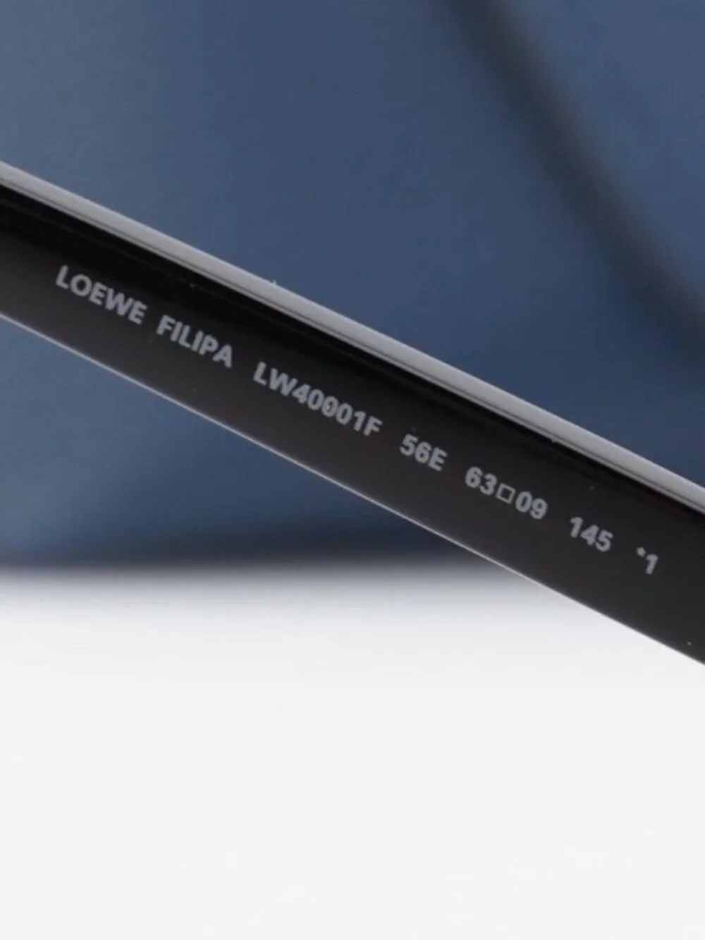 Loewe dark lenses