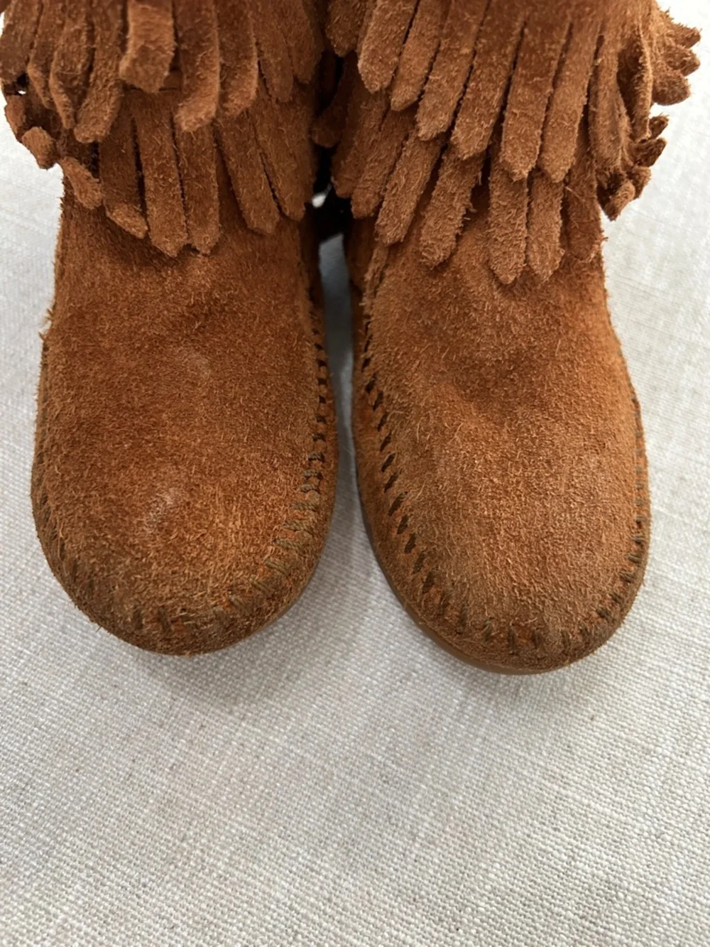 Minnetonka moccasins kids