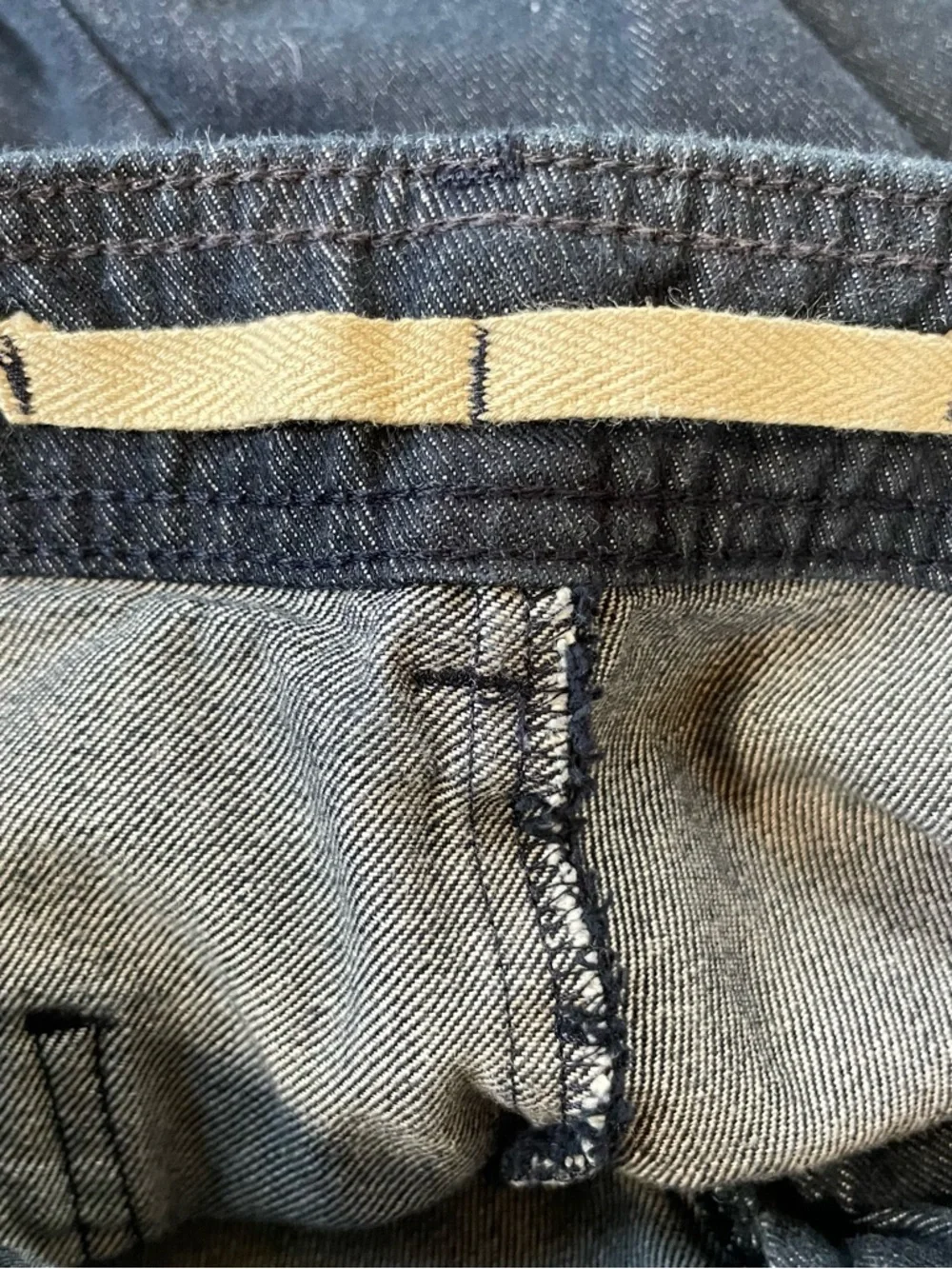 Banana Republic very good