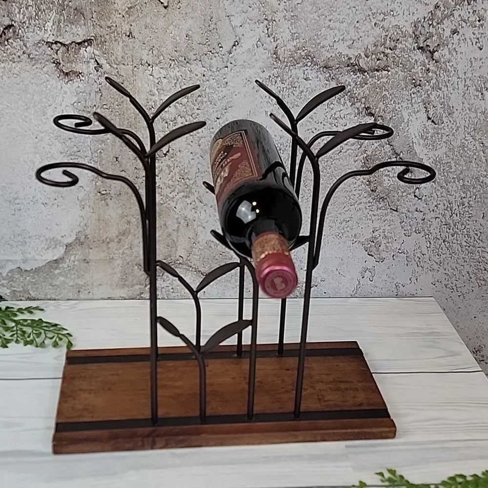 N/A artistic ornament