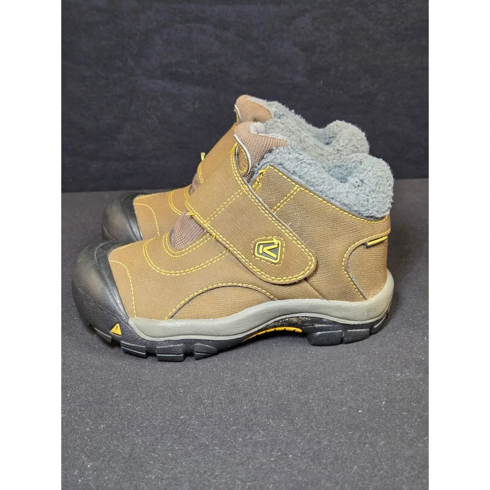 Keen waterproof hiking