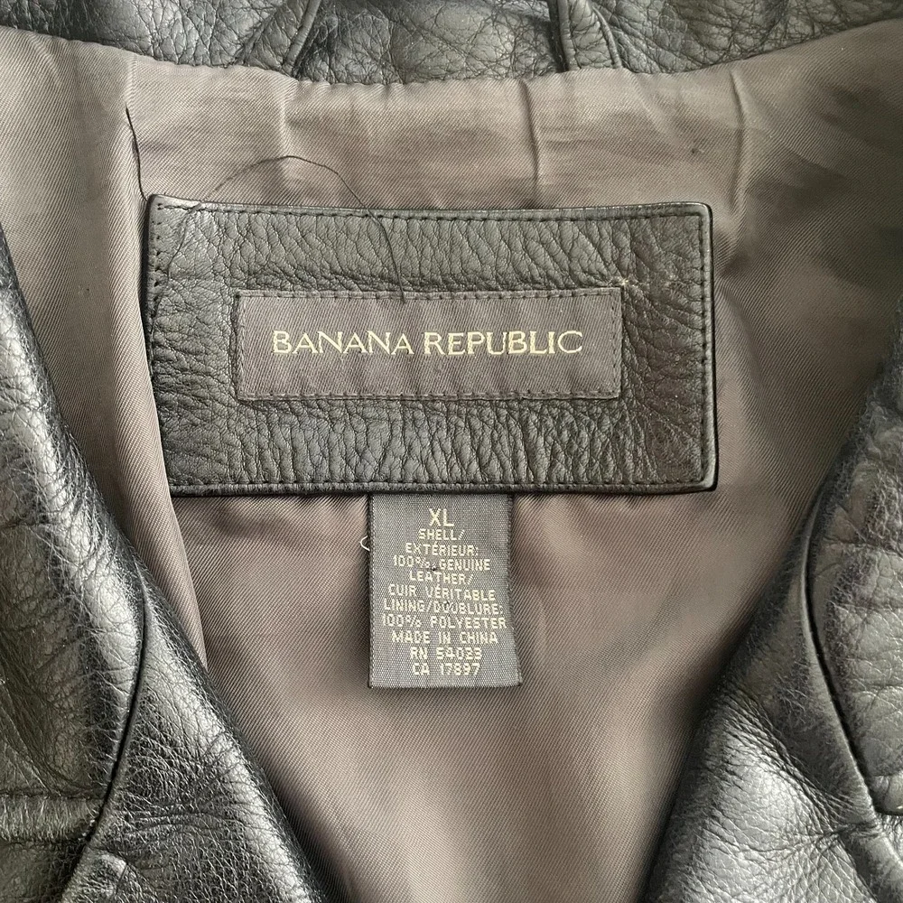 Banana Republic vintage banana