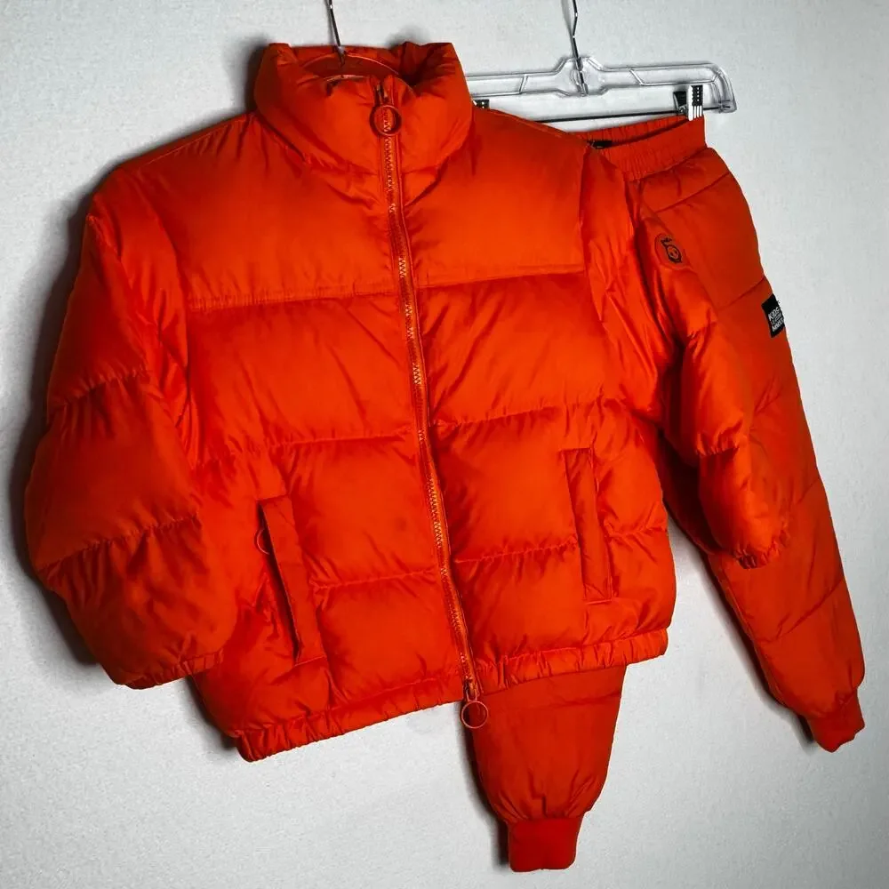 Zara bold standout