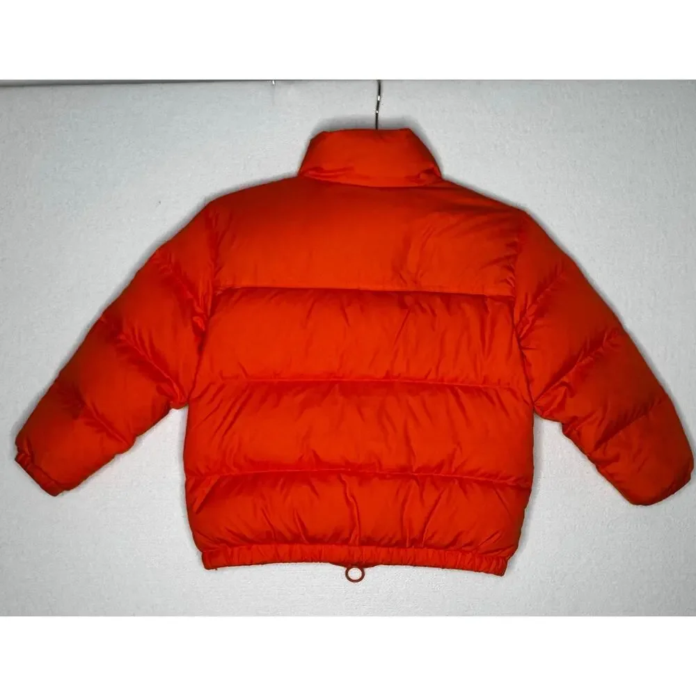 Zara bold standout