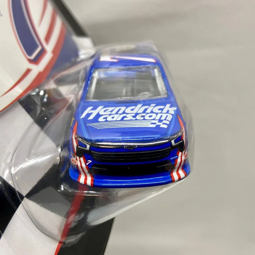 Lionel this nascar