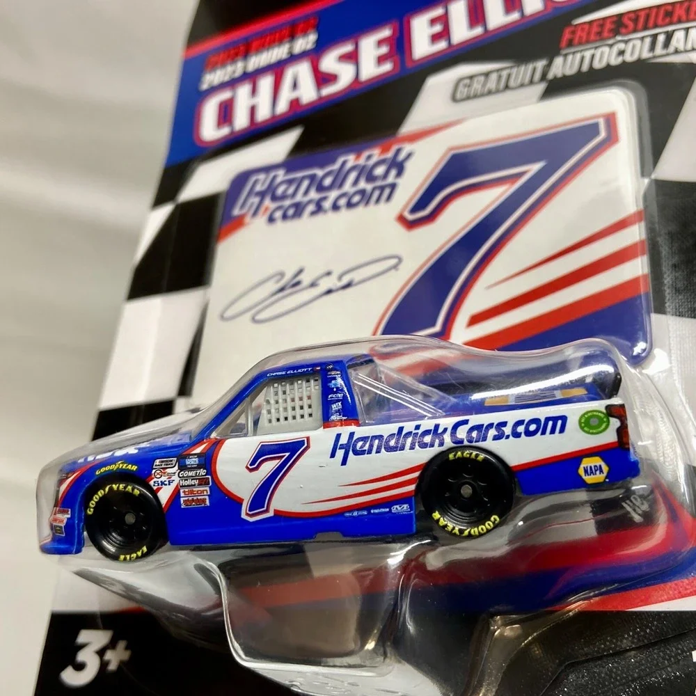 Lionel this nascar