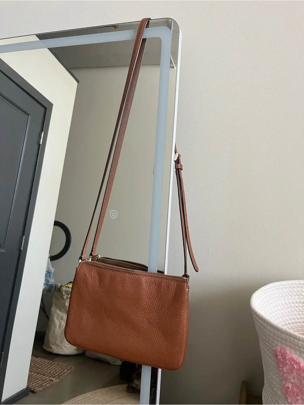 kate spade compact pebbled