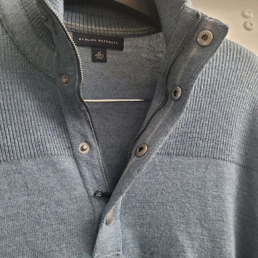 Banana Republic size medium