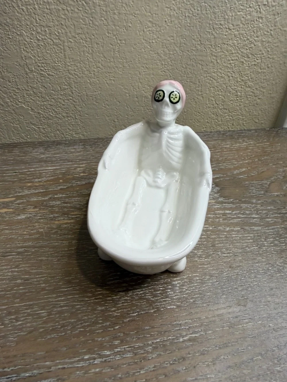New Target Bullseye Soap Holder