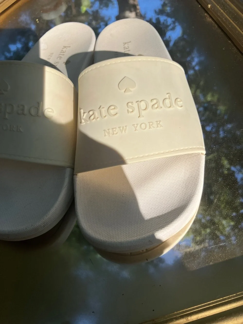 kate spade confortable kate