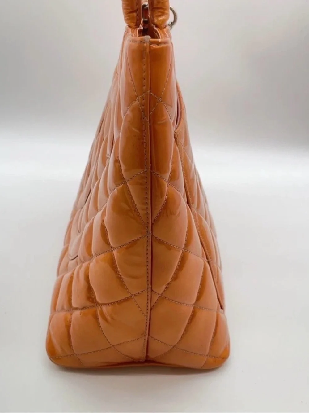 CHANEL quilted leather