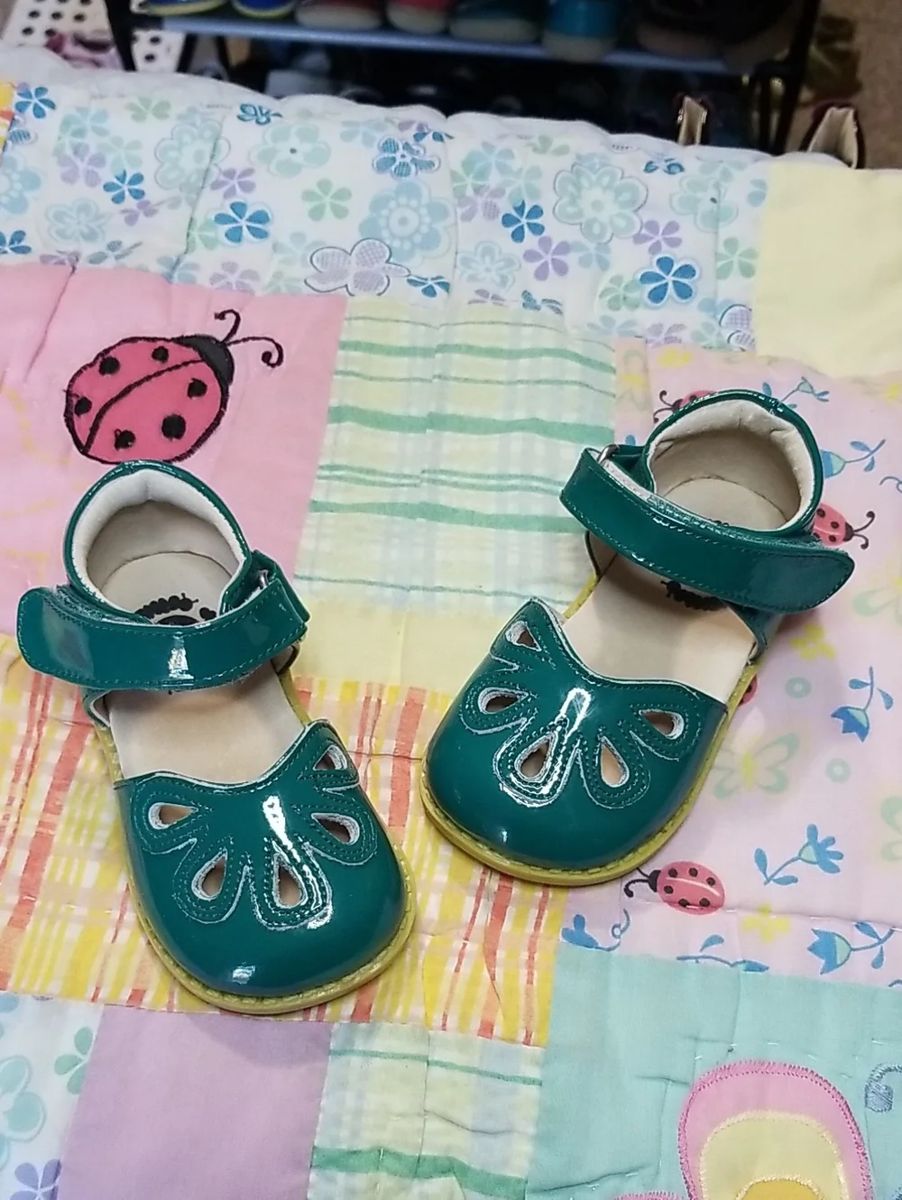 Livie & Luca shiny teal