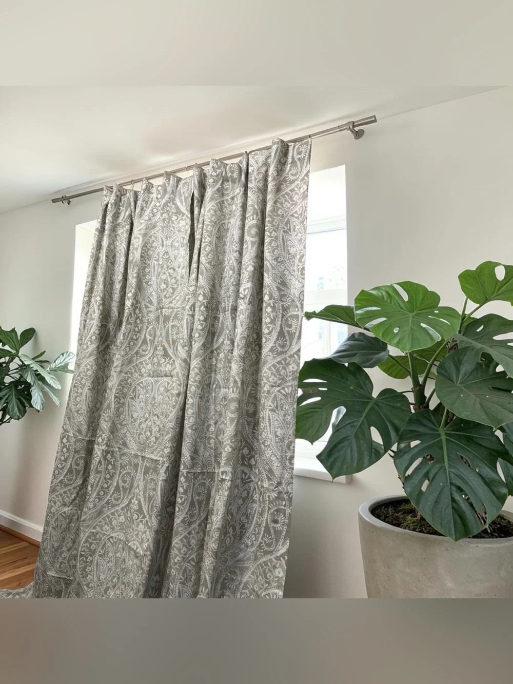 2 Tahari Home Paisley Floral Window Curtain Panels Cream Beige Gray Silver