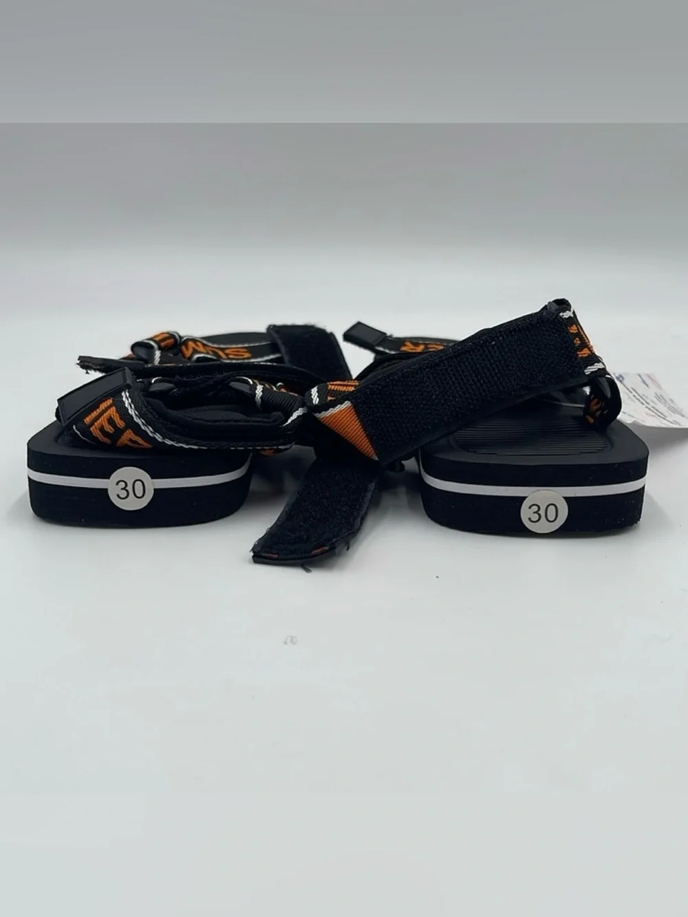N/A sporty black