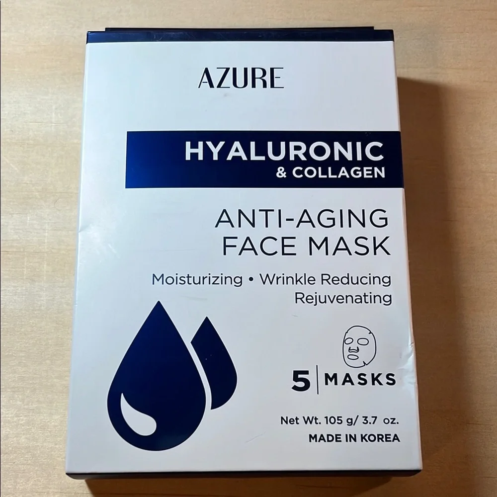 NWT Hyaluronic & Collagen Anti-Aging Face Mask - White and Blue