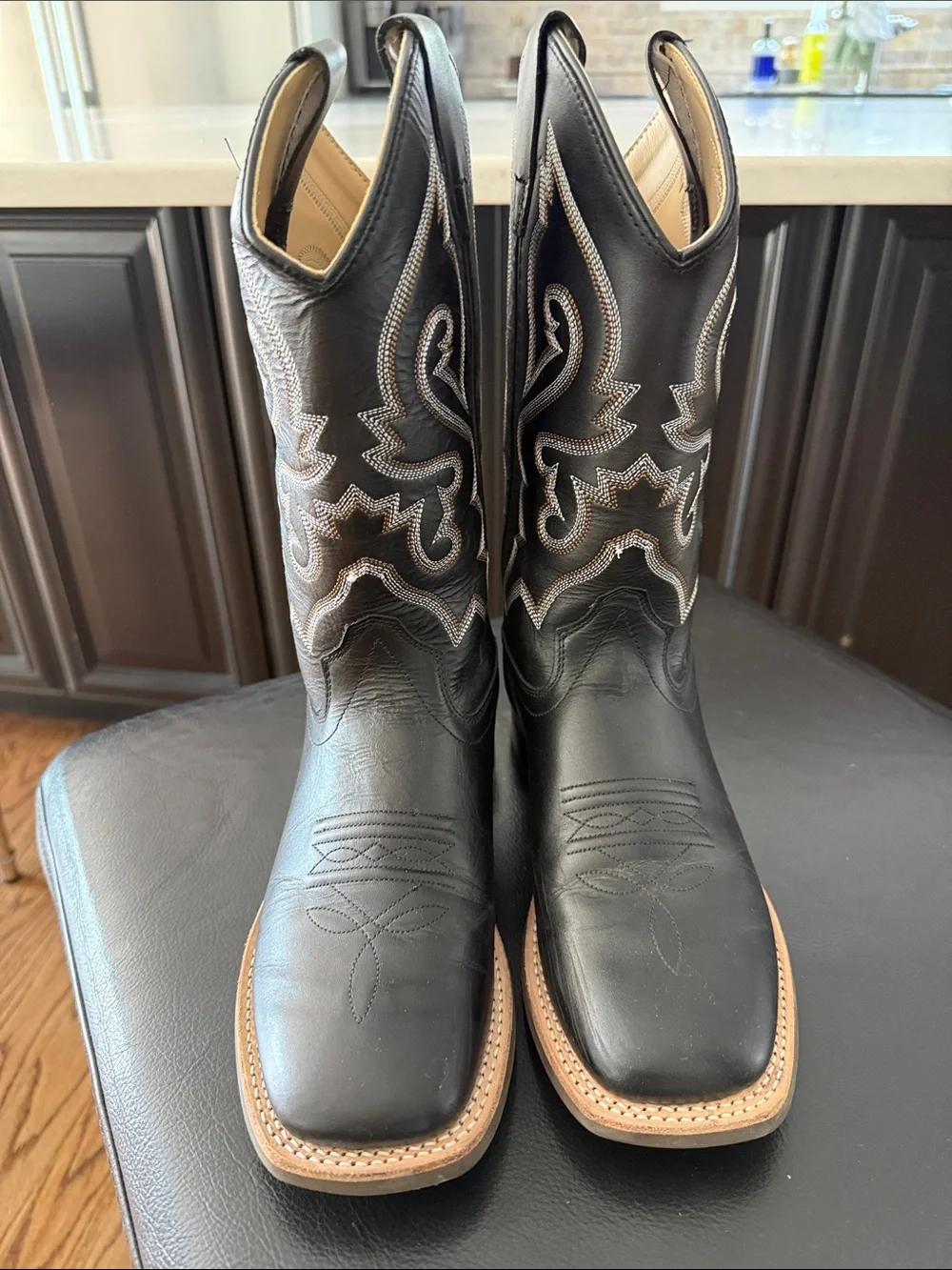 Cody James classic black
