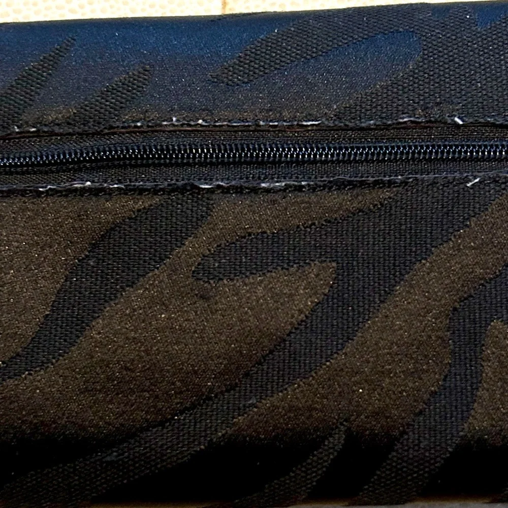 Anne Klein elegant black