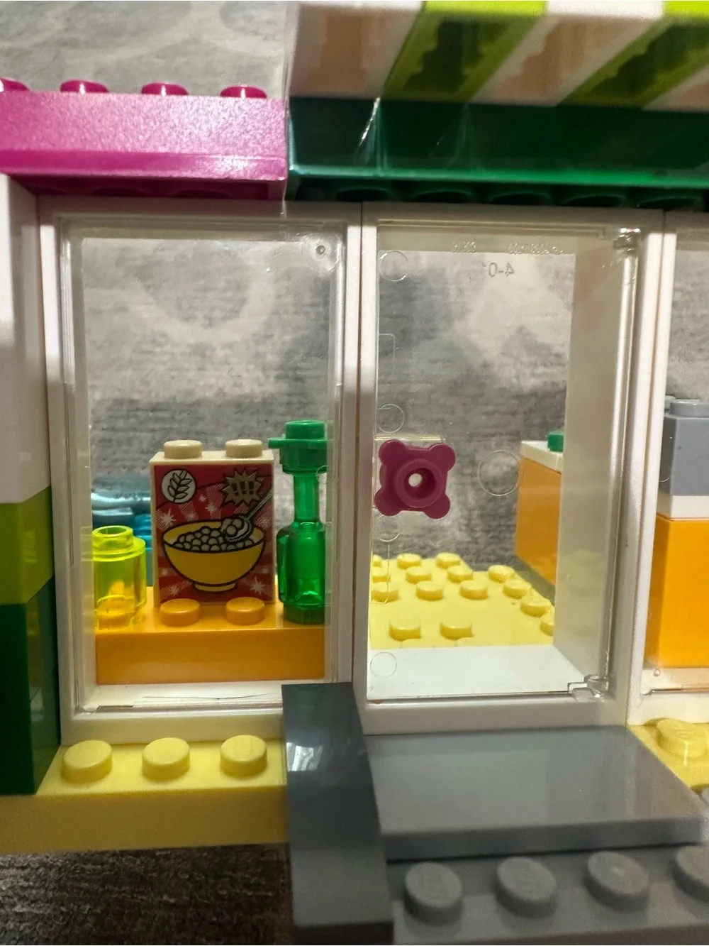Lego supermarket missing