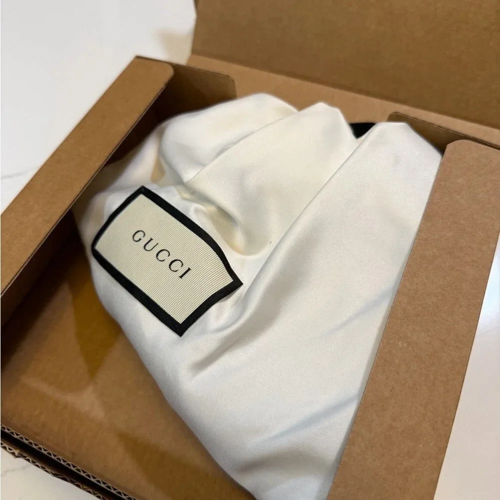 Gucci elegant white